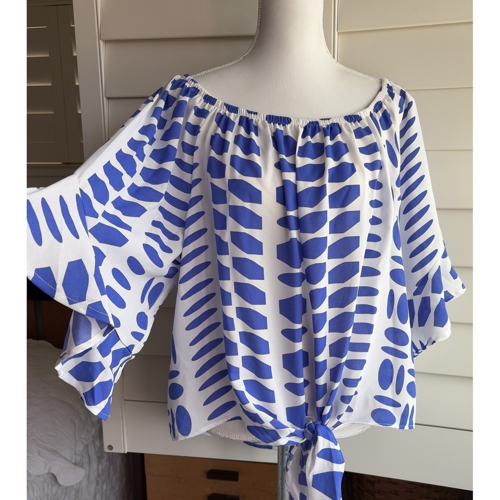 Olivia Martin Womens Blouse 2X Blue Abstract Tie Front Boho Top Bell 3/4 Sleeve